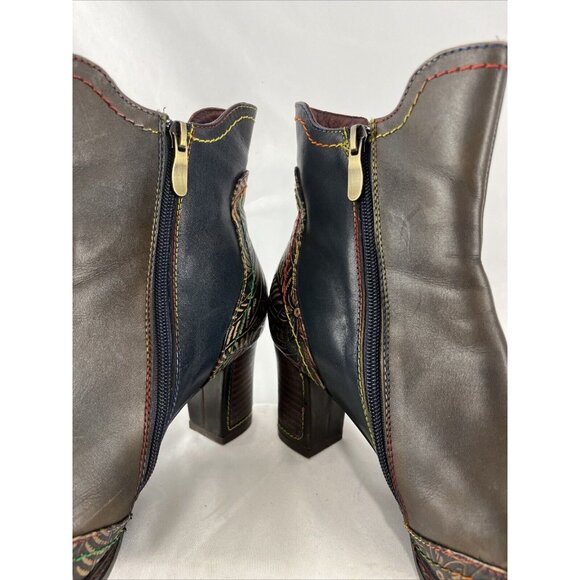 Multicolor Ankle Boots with Intricate Patterns - Picture 10 of 16